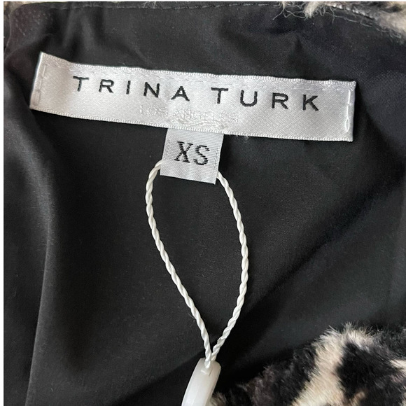 Trina Turk Animal Print Faux Fur 3/4 Sleeve Serpentine Top NWT Size XS - Picture 7 of 9